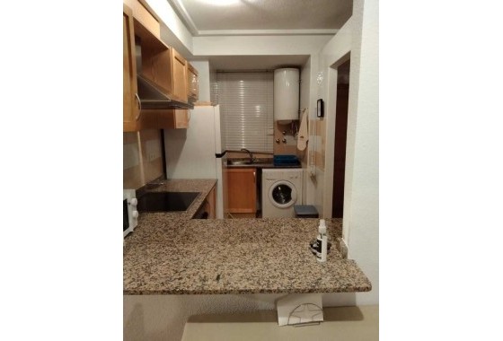 Wiederverkauf - Wohnung / Apartment -
Torrevieja