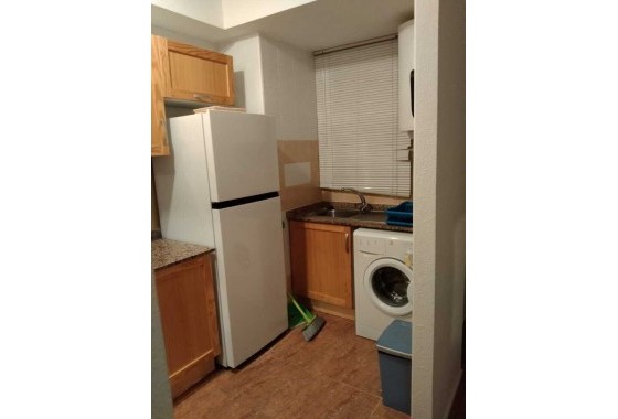 Wiederverkauf - Wohnung / Apartment -
Torrevieja