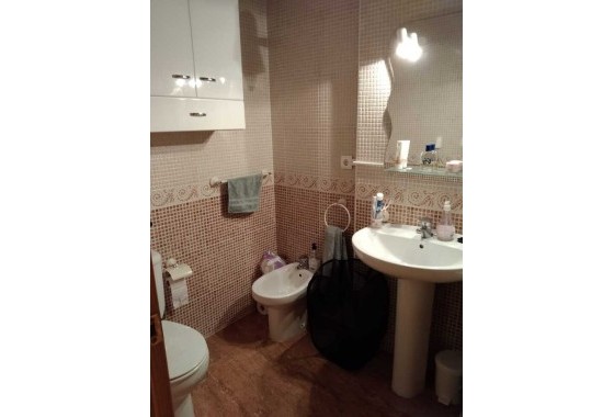 Wiederverkauf - Wohnung / Apartment -
Torrevieja