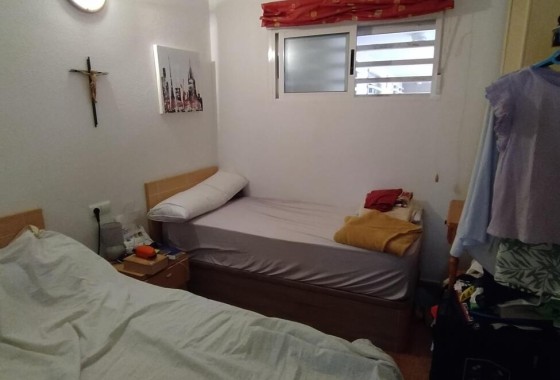 Wiederverkauf - Wohnung / Apartment -
Torrevieja