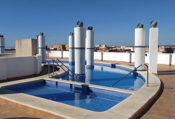 Wiederverkauf - Wohnung / Apartment -
Torrevieja
