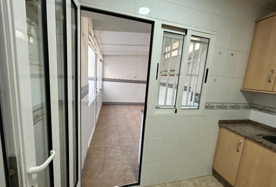 Venta - Casa de pueblo -
Los Alcazares