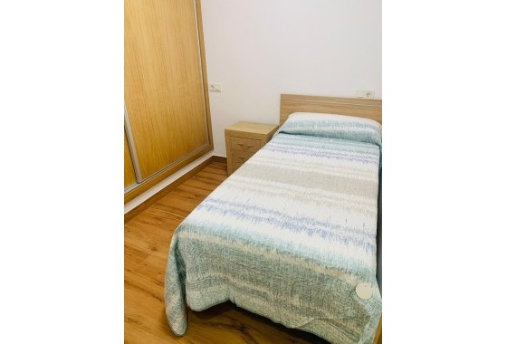 Revente - Appartement -
Torrevieja - Playa del Cura