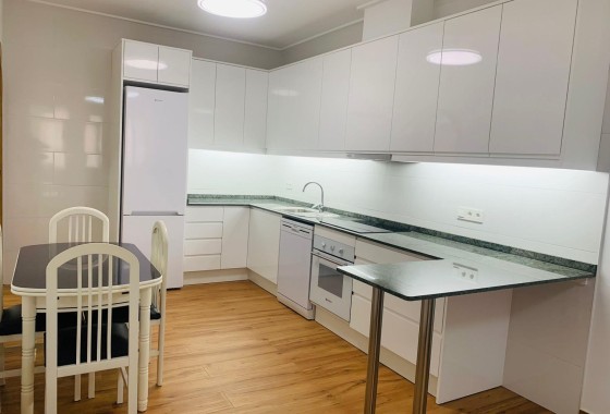 Revente - Appartement -
Torrevieja - Playa del Cura