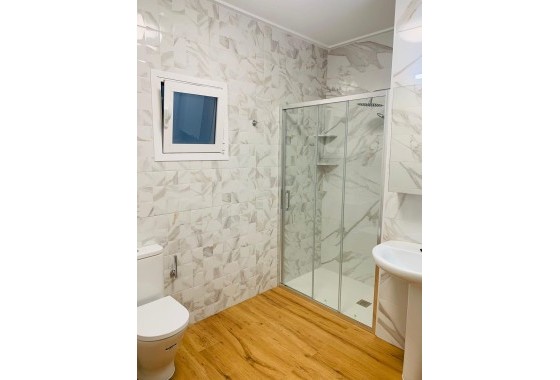 Revente - Appartement -
Torrevieja - Playa del Cura