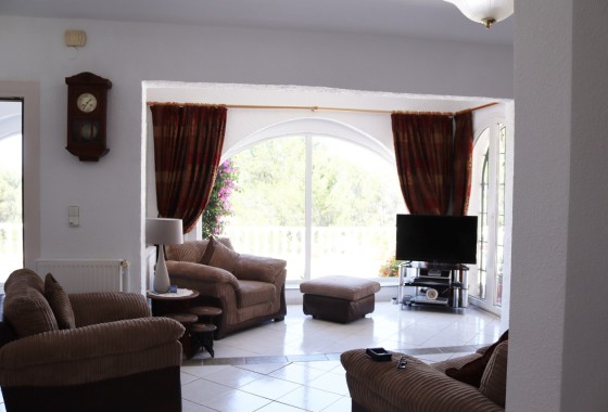 Revente - Villa Individuelle -
Parcent - Inland