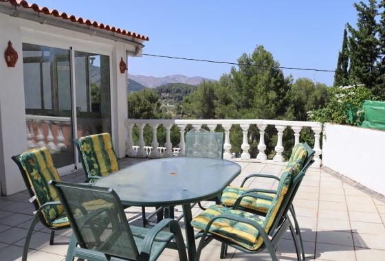 Revente - Villa Individuelle -
Parcent - Inland