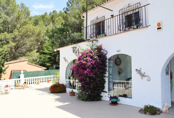 Revente - Villa Individuelle -
Parcent - Inland