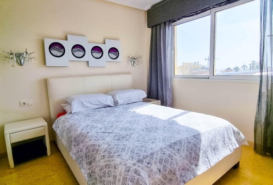 Sprzedaż - Willa wolnostojąca -
Torrevieja - Torre la mata