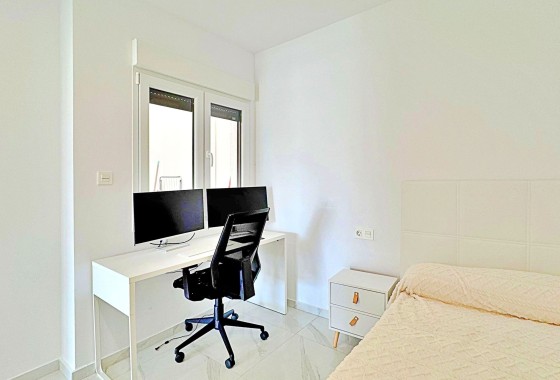 Resale - Stadthaus -
Torrevieja - Costa Blanca