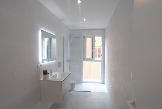 Revente - Appartement -
Torrevieja - Torreblanca