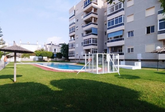 Revente - Appartement -
Torrevieja - Torreblanca