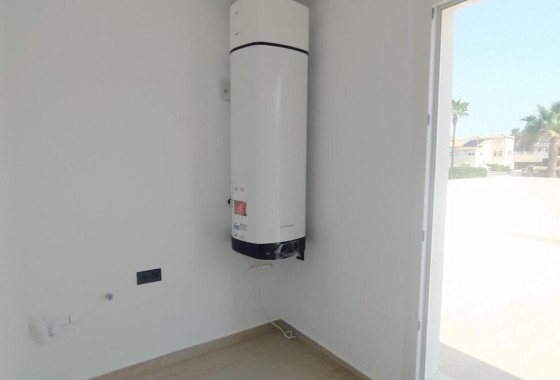Herverkoop -  -
Torrevieja - Aguas Nuevas