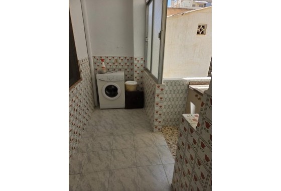 Venta - Apartamento / Piso -
Torrevieja - Las Piscinas Naturales