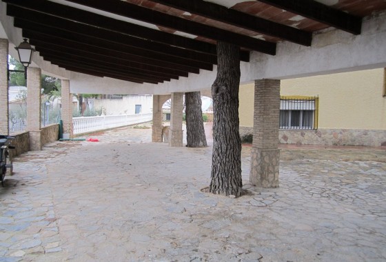 Resale - Freistehende Villa -
Yecla - Inland