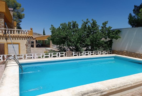 Resale - Freistehende Villa -
Yecla - Inland