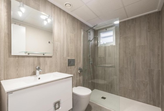 Resale - Wohnung / Appartement -
Torrevieja - Auguas Neuvas