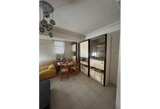 Sprzedaż - Apartament / Mieszkanie -
Guardamar del Segura - Guardamar
