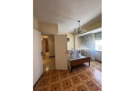 Sprzedaż - Apartament / Mieszkanie -
Guardamar del Segura - Guardamar
