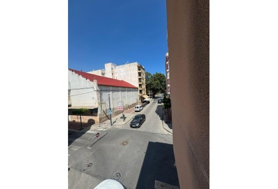 Sprzedaż - Apartament / Mieszkanie -
Guardamar del Segura - Guardamar