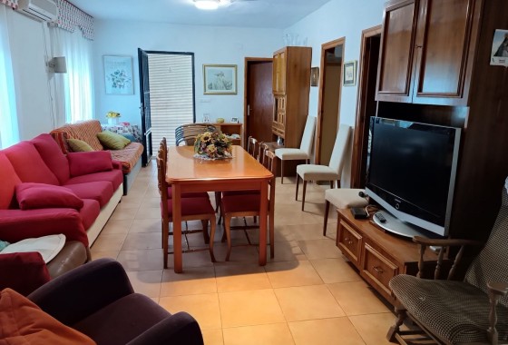 Resale - Freistehende Villa -
Yecla - Inland