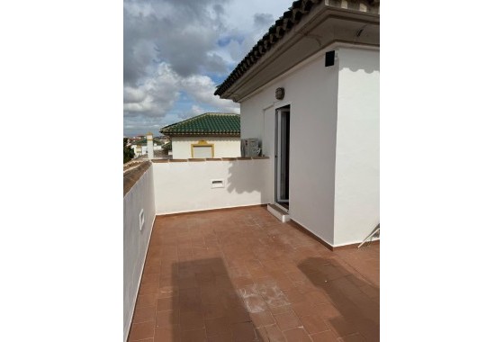 Herverkoop - Appartement / Flat -
Torrevieja - Cañada Del Molino