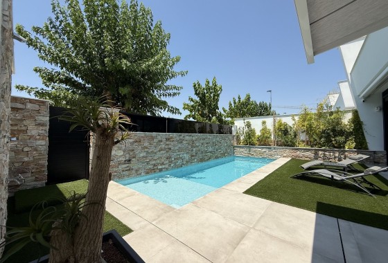 Venta - Chalet Independiente -
San Javier - Costa Calida
