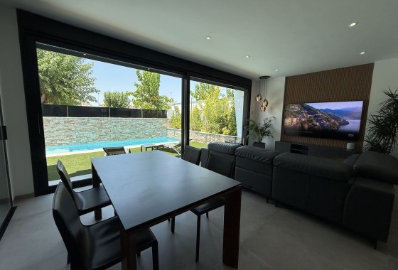 Venta - Chalet Independiente -
San Javier - Costa Calida