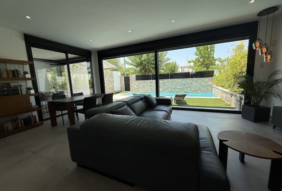 Venta - Chalet Independiente -
San Javier - Costa Calida