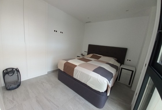 Revente - Villa Individuelle -
San Miguel de Salinas - Inland