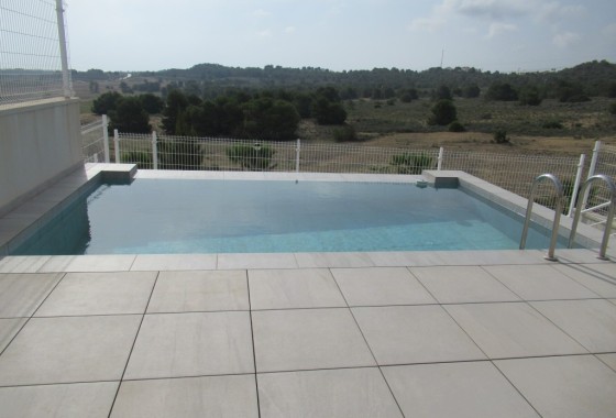Revente - Villa Individuelle -
San Miguel de Salinas - Inland