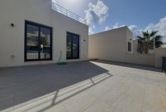 Revente - Villa Individuelle -
San Miguel de Salinas - Inland