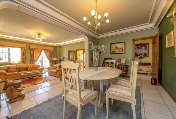 Herverkoop - Vrijstaande Villa -
La Mata - Costa Blanca