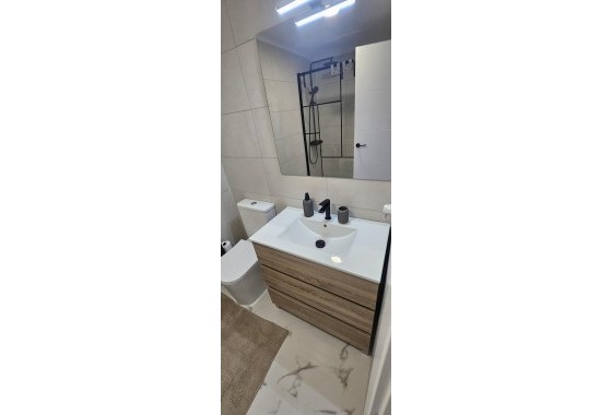Revente - Appartement -
Orihuela Costa - Punta Prima