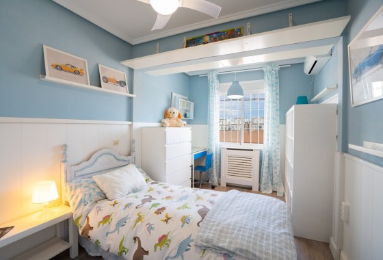 Resale - Stadthaus -
Gran Alacant - Costa Blanca