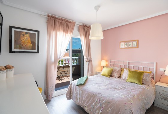 Resale - Stadthaus -
Gran Alacant - Costa Blanca