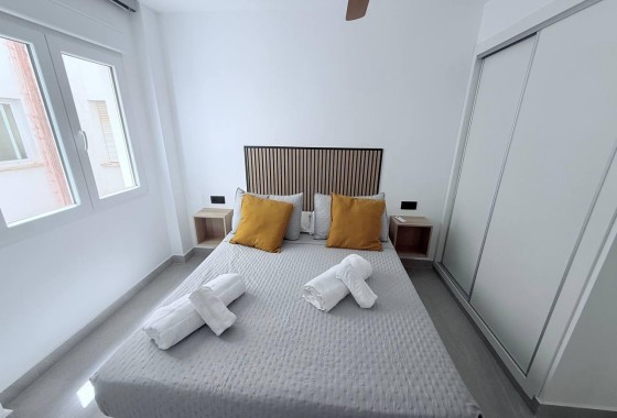 Revente - Appartement -
Torrevieja - La Mata