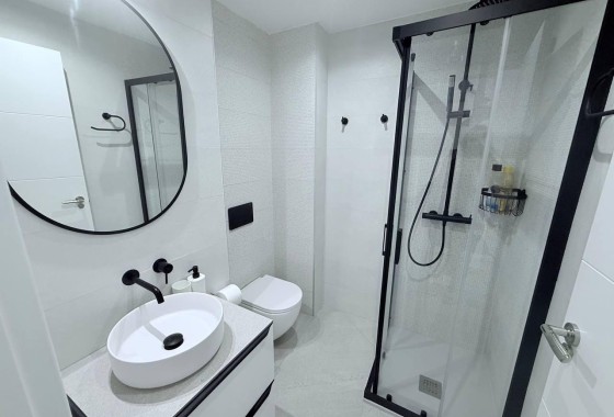 Revente - Appartement -
Torrevieja - La Mata