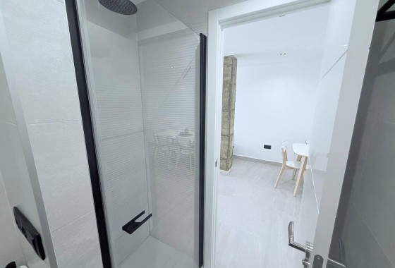Revente - Appartement -
Torrevieja - La Mata