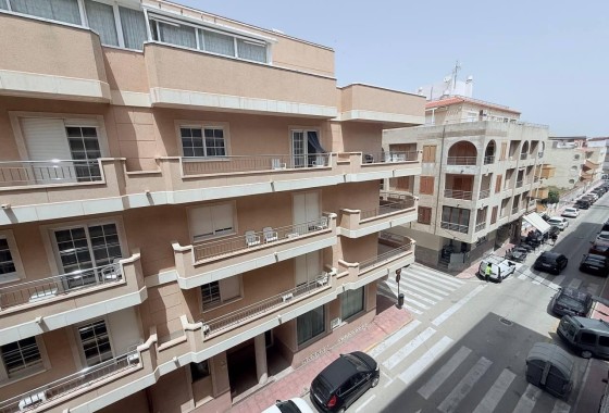 Revente - Appartement -
Torrevieja - La Mata