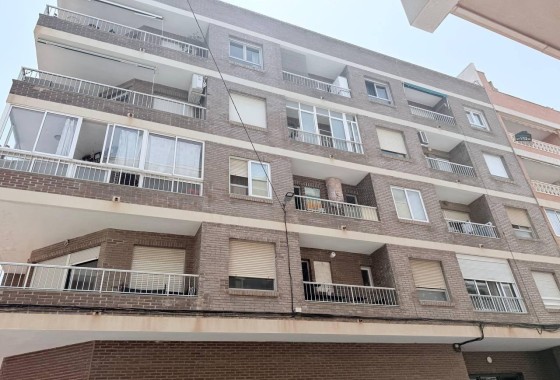 Revente - Appartement -
Torrevieja - La Mata