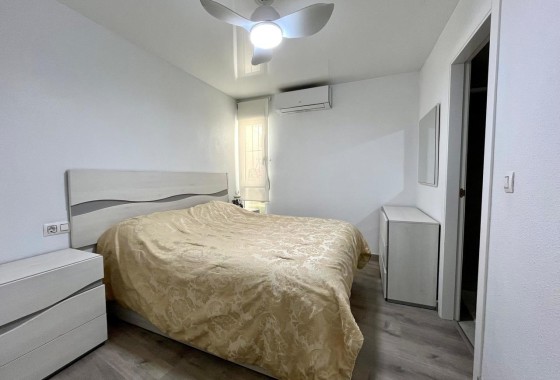 Revente - Appartement -
Torrevieja - Costa Blanca