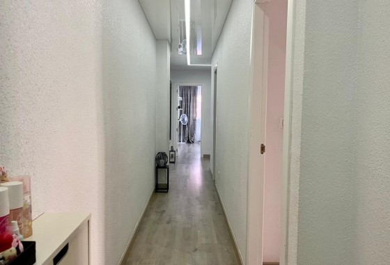 Revente - Appartement -
Torrevieja - Costa Blanca
