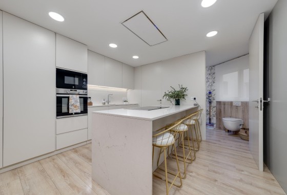 Venta - Apartamento / Piso -
Torrevieja - Playa del Cura