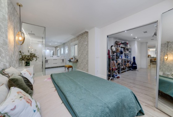 Venta - Apartamento / Piso -
Torrevieja - Playa del Cura