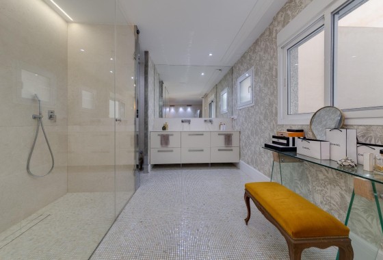Venta - Apartamento / Piso -
Torrevieja - Playa del Cura