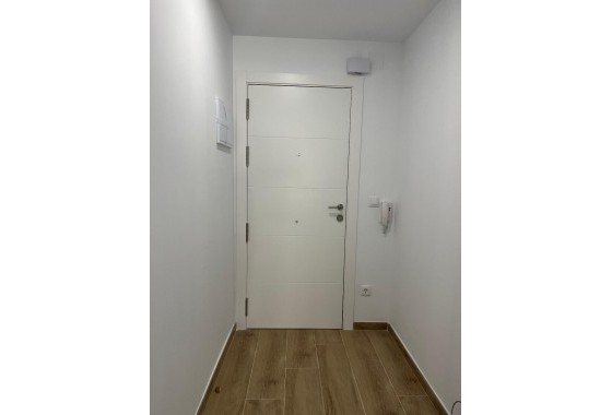 Herverkoop - Appartement / Flat -
Torrevieja - La Mata