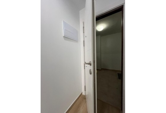 Herverkoop - Appartement / Flat -
Torrevieja - La Mata