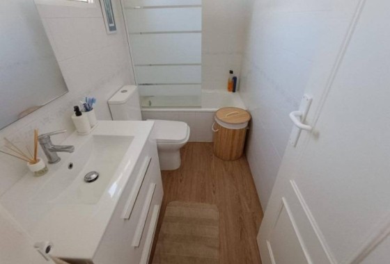 Sale - Apartment Flat -
Torrevieja - Los Balcones