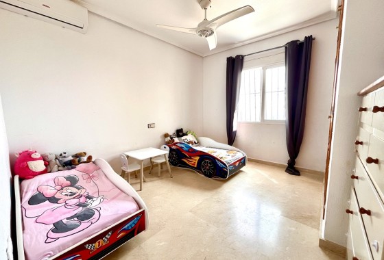 Resale - Freistehende Villa -
San Miguel de Salinas - Inland